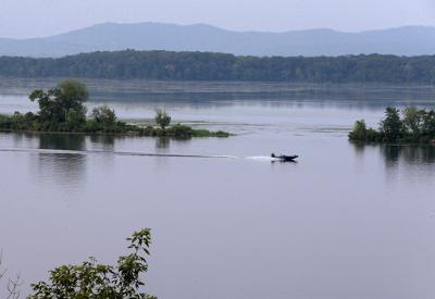 Mississippi River near La Crosse, La Crosse Tribune