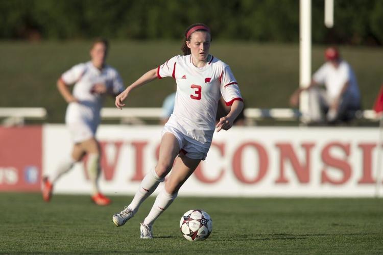 Rose Lavelle quarter century team action