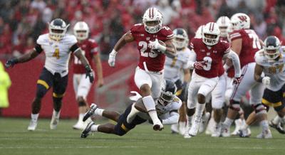 Jonathan Taylor - UW vs. Kent State