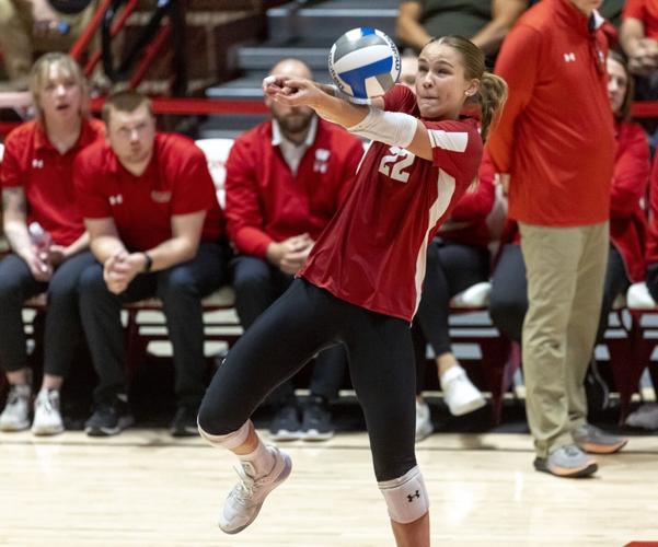 10142023 badger volleyball v Maryland SKM 14.JPG