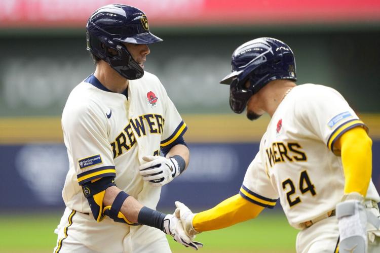 BASEBALL-MLB-MIL-STL/