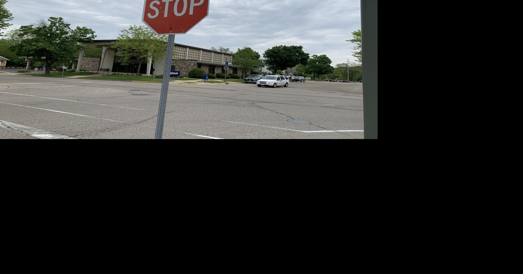 Illuminated stop signs to be installed at two Lake Geneva intersections