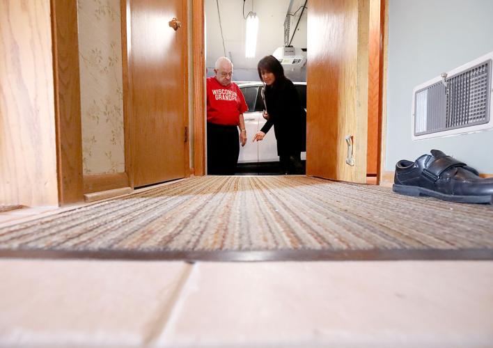 030519-wsj-news-falls-home6