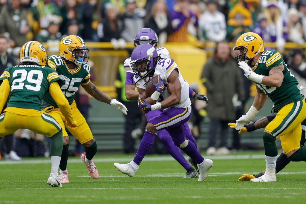 Vikings Packers Football