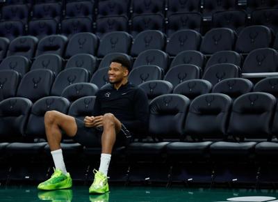 Nets Bucks Basketball