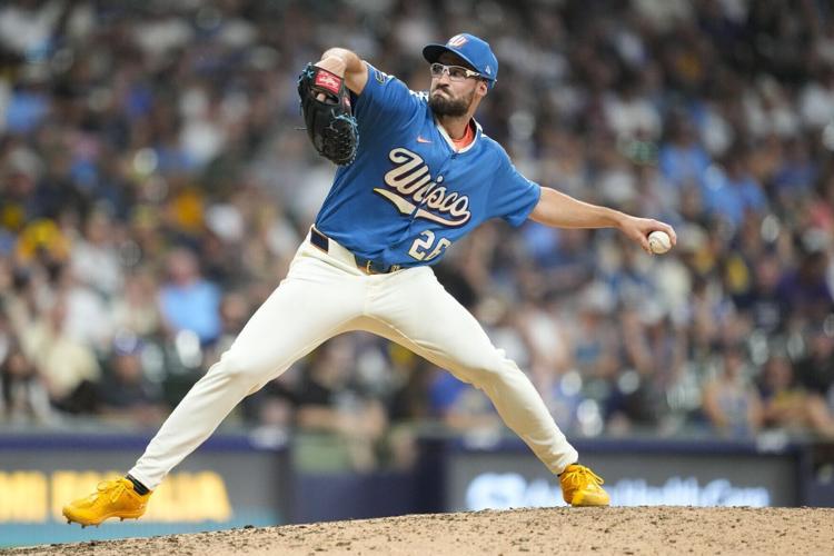 BASEBALL-MLB-MIL-MIA/
