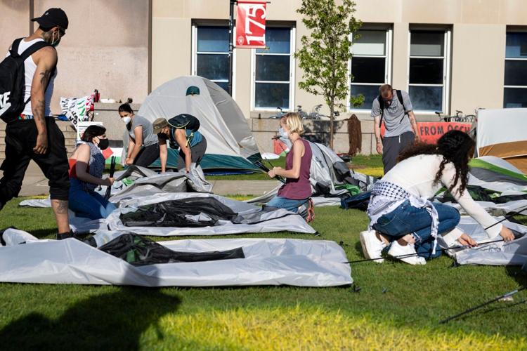 Library Mall encampment 2