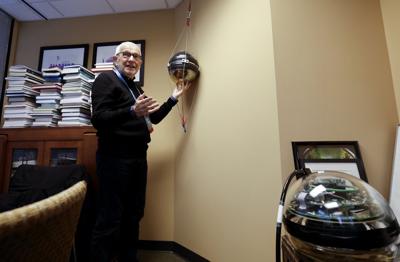 UW-Madison physicist and Nobel Prize winner Francis Halzen