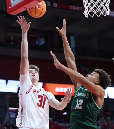 UW_v_UW-Parkside-23-20261010-298626.jpg
