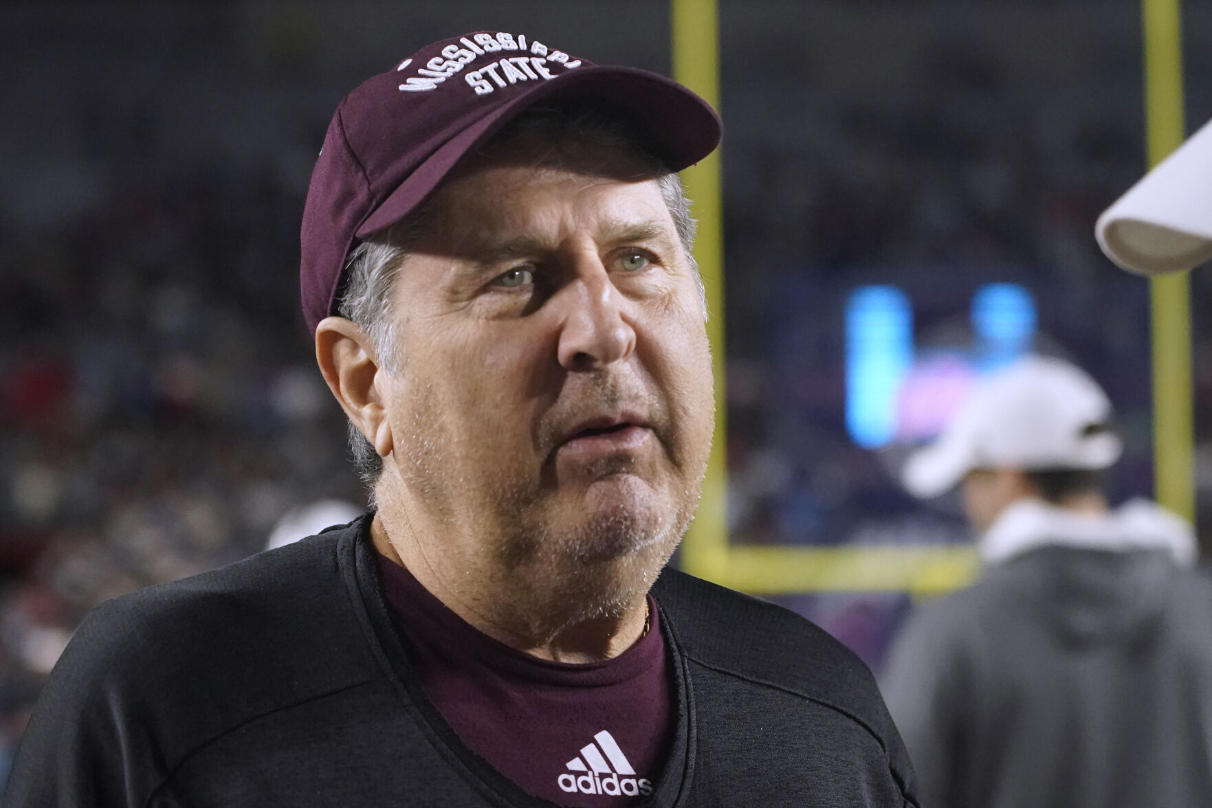 Mississippi State football coach Mike Leach dies after