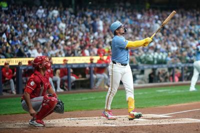 Reds Brewers Baseball