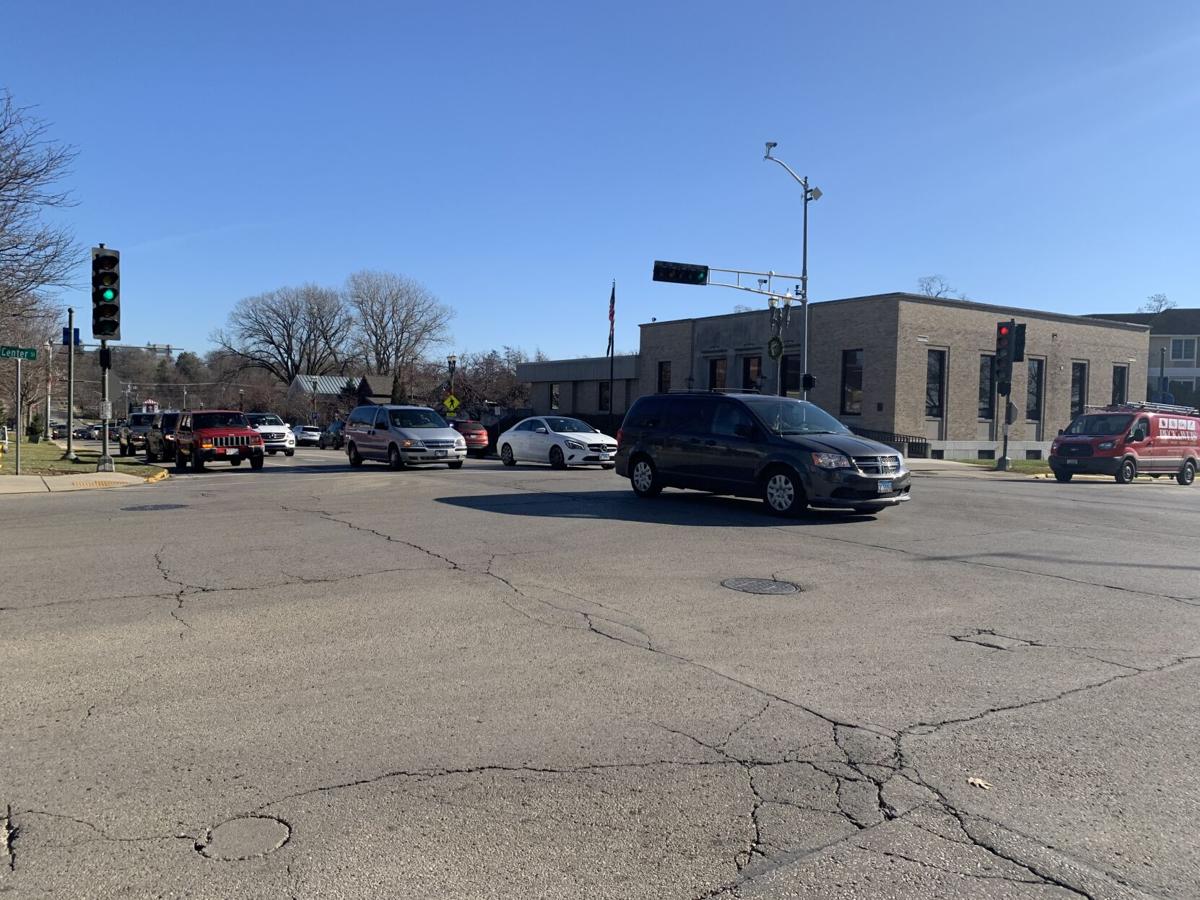 Downtown Lake Geneva received a lot of vehicular and pedestrian traffic on Black Friday (copy) (copy)