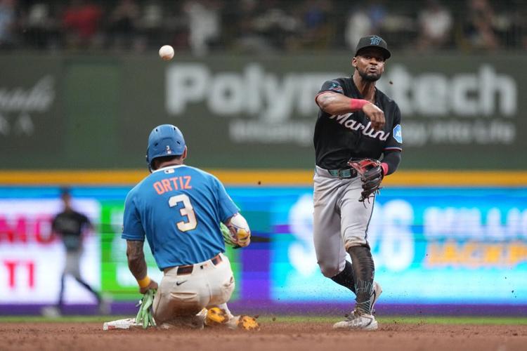 BASEBALL-MLB-MIL-MIA/