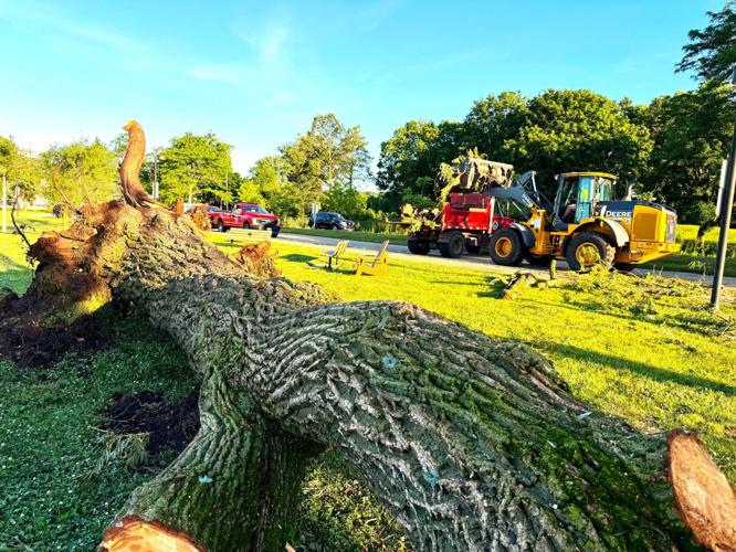 Edgewater Park tornado damage
