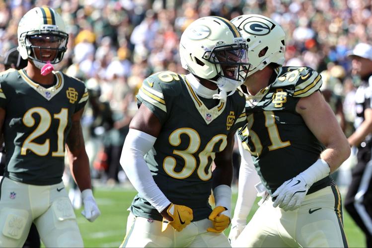 FOOTBALL-NFL-GB-CHI/