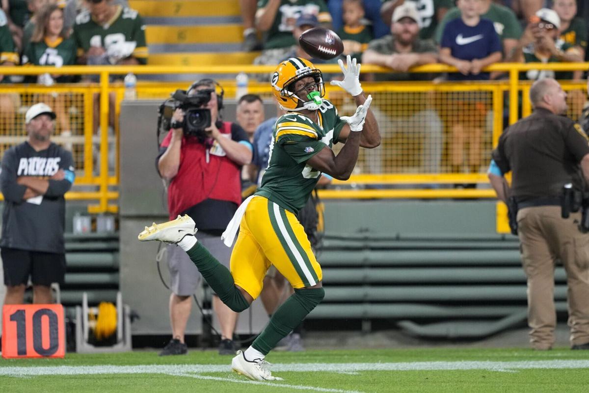 FOOTBALL-NFL-GB-ARI/