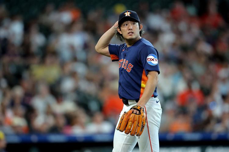 BASEBALL-MLB-HOU-MIL/