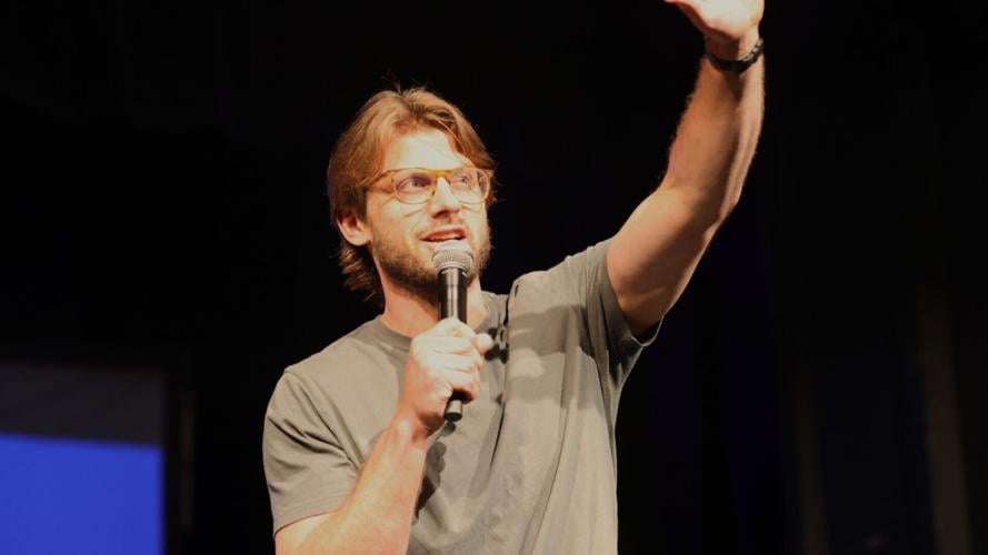 Charlie Berens waving