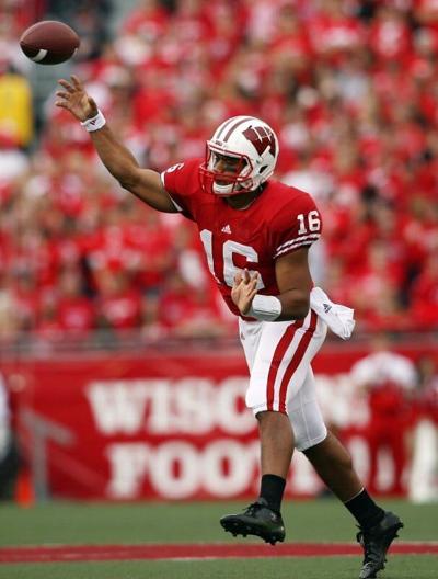 Russell Wilson 2011 passing records 11