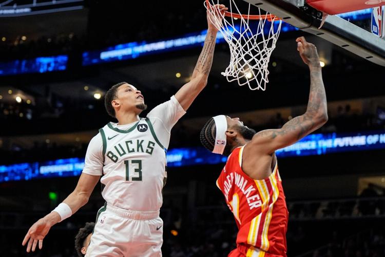 Bucks Hawks Basketball