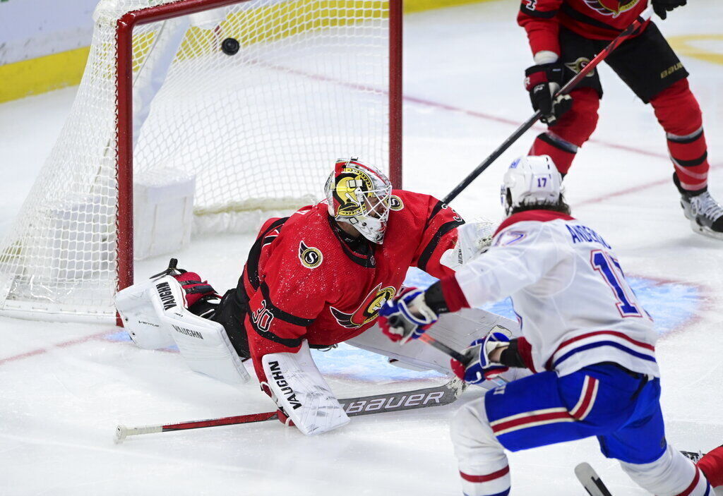 APTOPIX Senators Canadiens Hockey