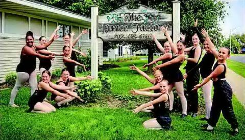 Taylor Swift, 'Wicked' inspire Delavan's summer dance camps