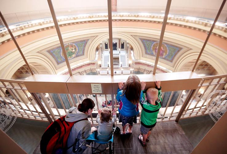 Capitol Fifth Balcony.jpg Destination Wisconsin