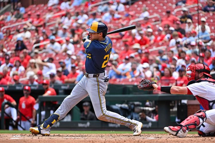 BASEBALL-MLB-STL-MIL/
