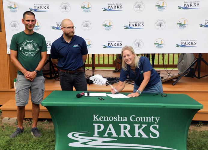 Kenosha County signs new lease with Pringle Nature Center