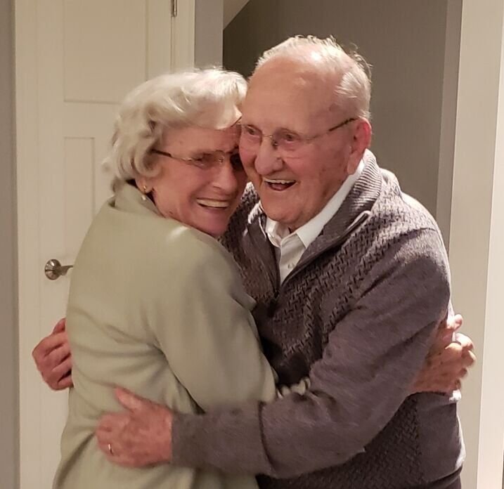 Mr. and Mrs. Robert Hansen