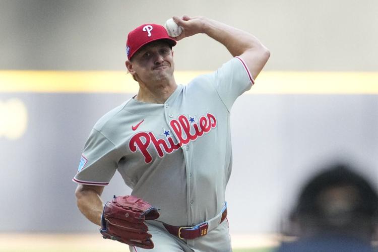 BASEBALL-MLB-MIL-PHI/