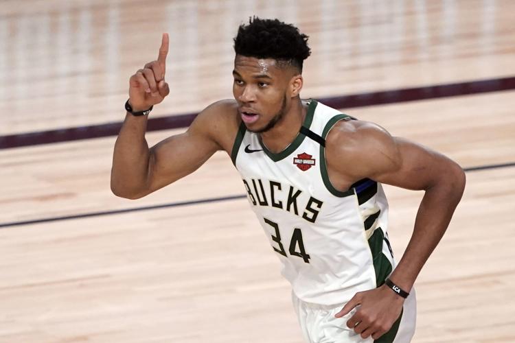 Giannis Antetokounmpo extension
