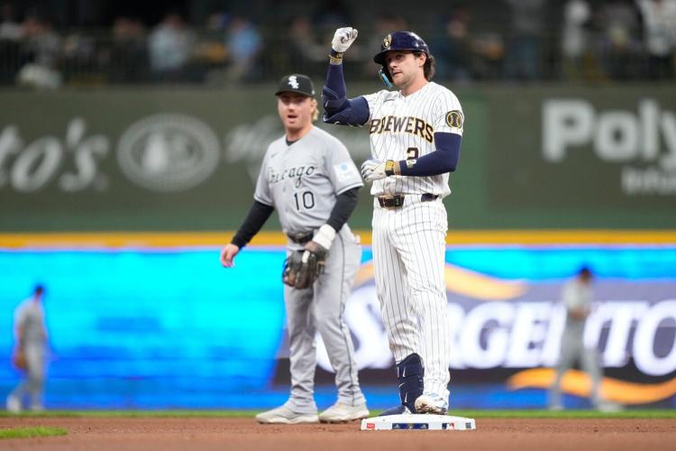 White Sox Brewers Baseball