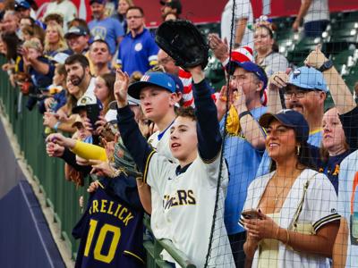 A1 Brewers fan photo