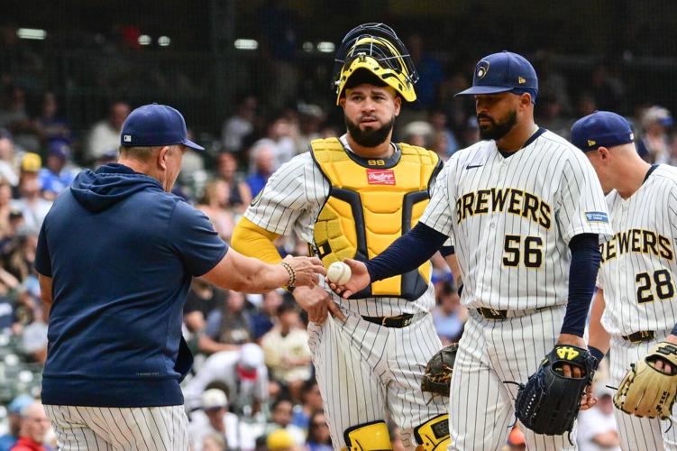 BASEBALL-MLB-MIL-TEX/