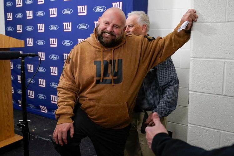 Giants Commanders Football