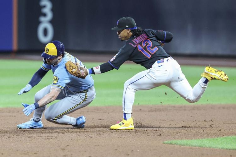 BASEBALL-MLB-NYM-MIL/