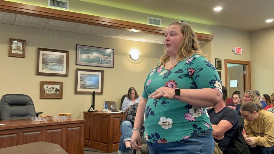 Wakerhauser pleads against closures