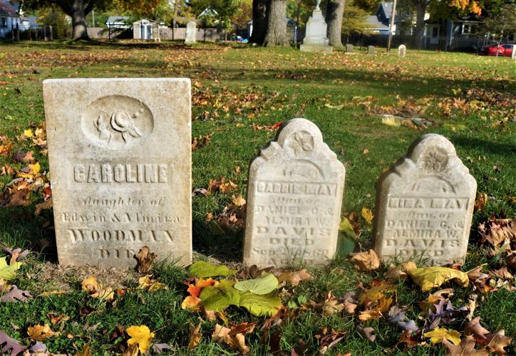 Pioneer Cemetery, 1100 block of Dodge Street, Lake Geneva