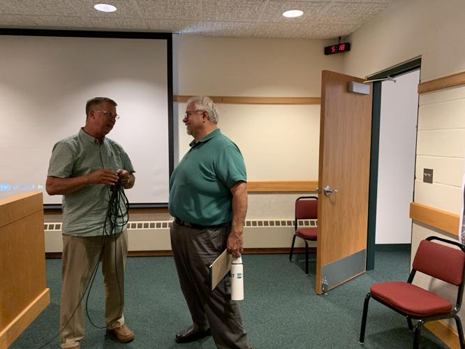 Mayor Todd Krause meets with Interim City Administrator David De Angelis