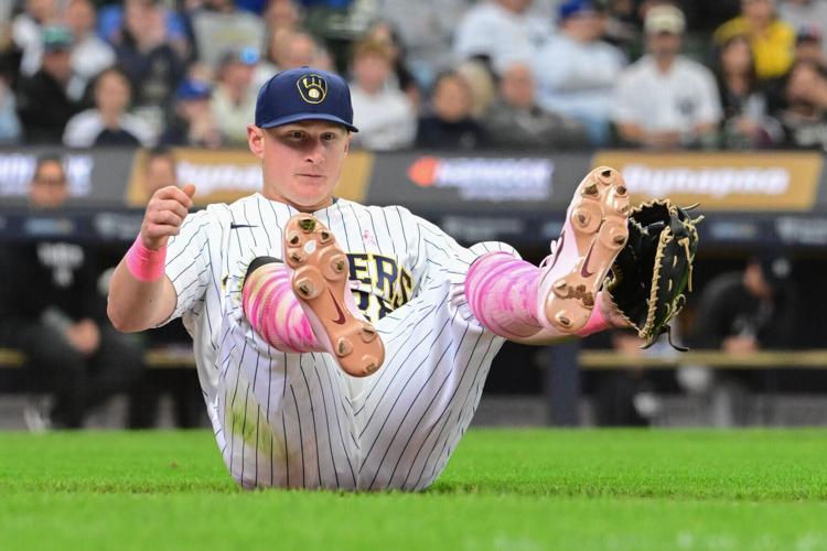 BASEBALL-MLB-MIL-NYY/
