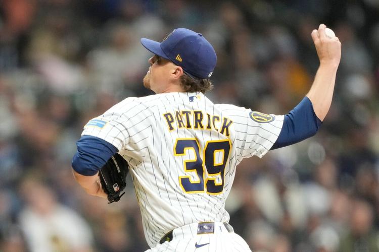 White Sox Brewers Baseball