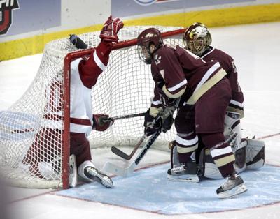 2006 men hockey title gallery 21