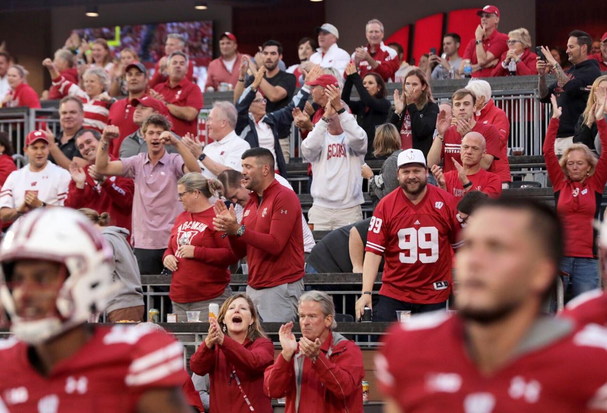 Wisconsin football fans