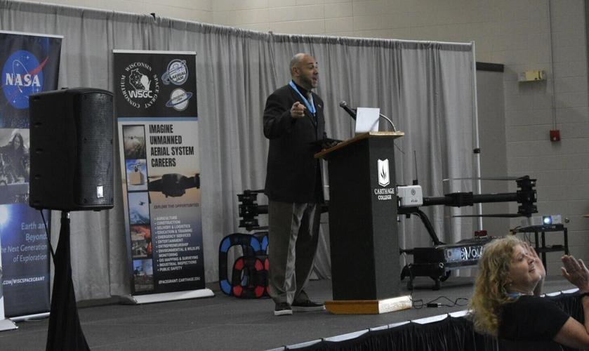 Cherry speaks at Wisconsin Space Conference