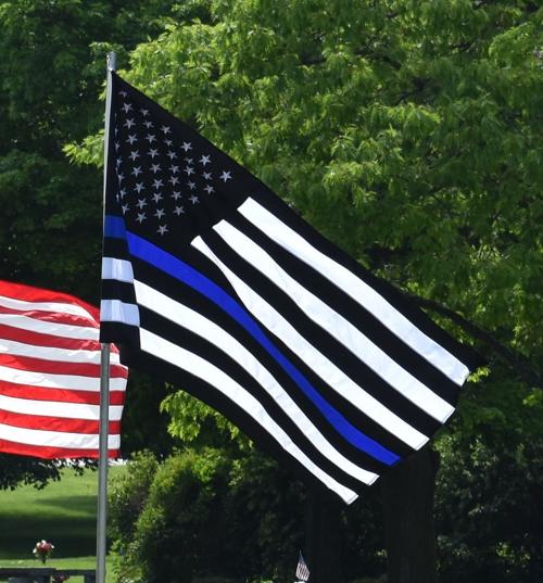 Thin blue line flag