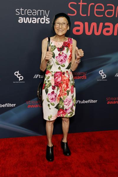 ENTER-DAVIS-OBIT-GET