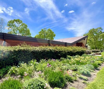 Lake Geneva Public Library