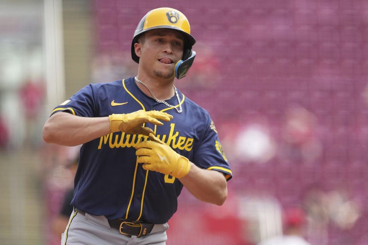 Brewers Reds cover photo