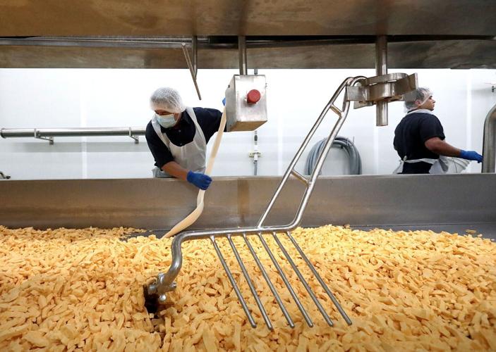 Tariffs between Canada and the U.S.